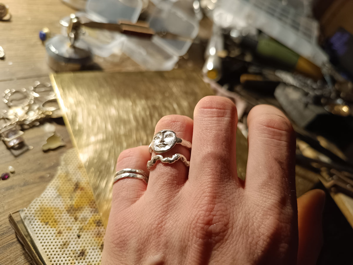 MONDGESICHT-RING